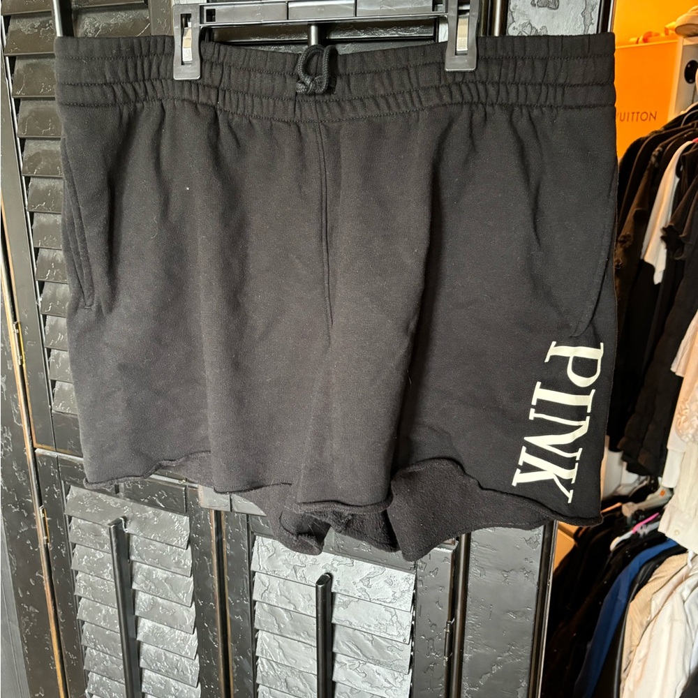 Vs pink shorts. Size xl